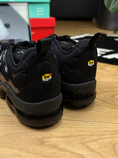 Nike Air Vapormax Plus (44)