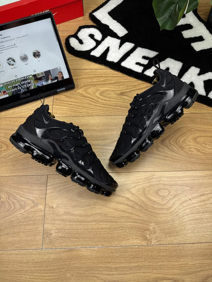 Nike Air Vapormax Plus (44)