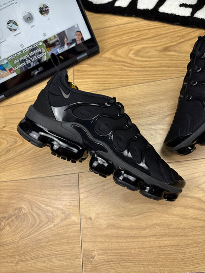 Nike Air Vapormax Plus (44)