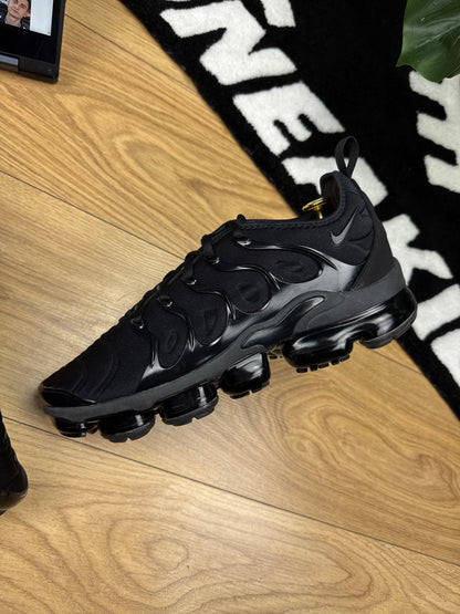 Nike Air Vapormax Plus (44)