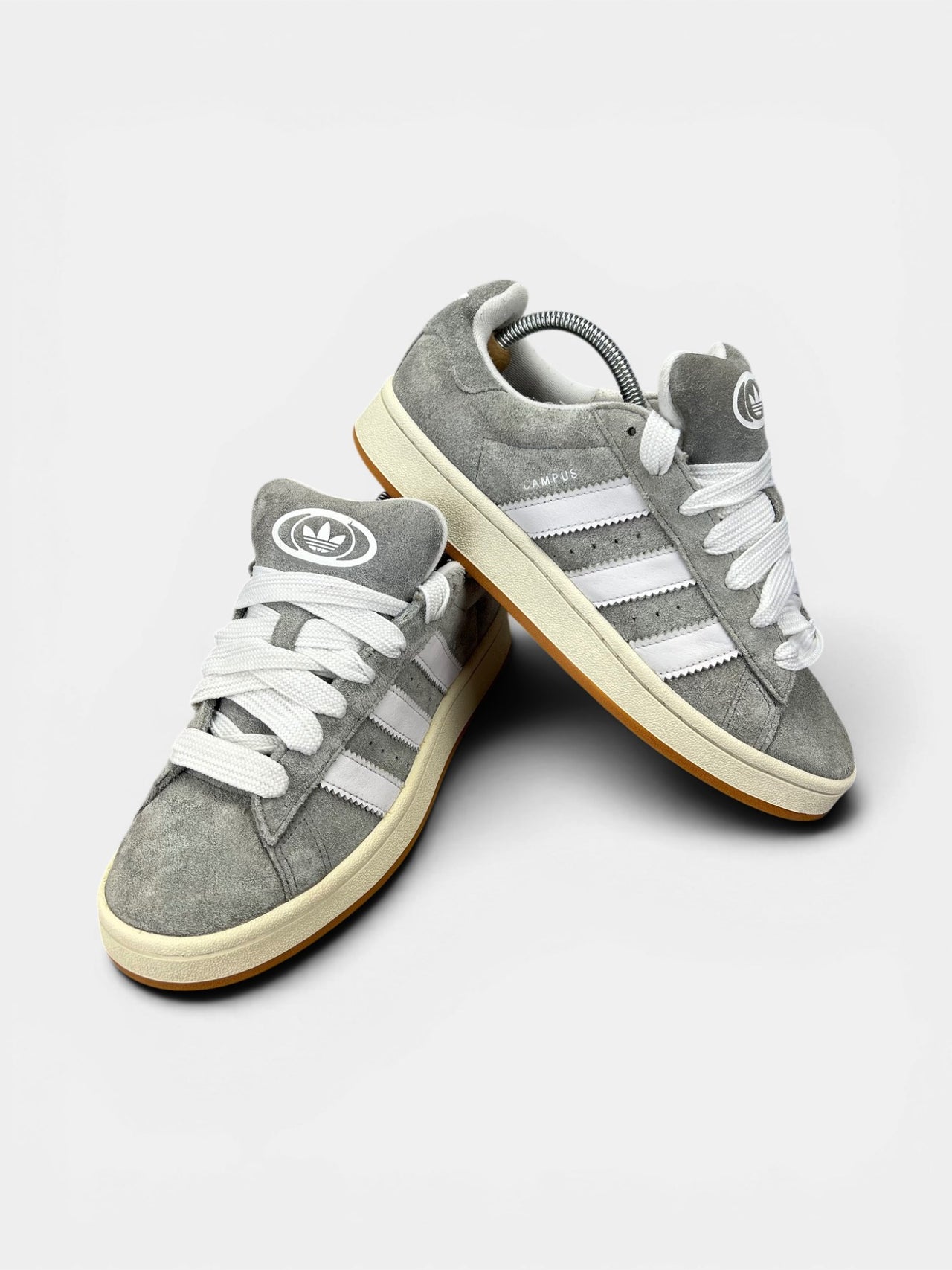 Adidas Campus 00s Grey — buty sportowe męskie w bardzo dobrym stanie rozmiar 41 1/3, boczny profil