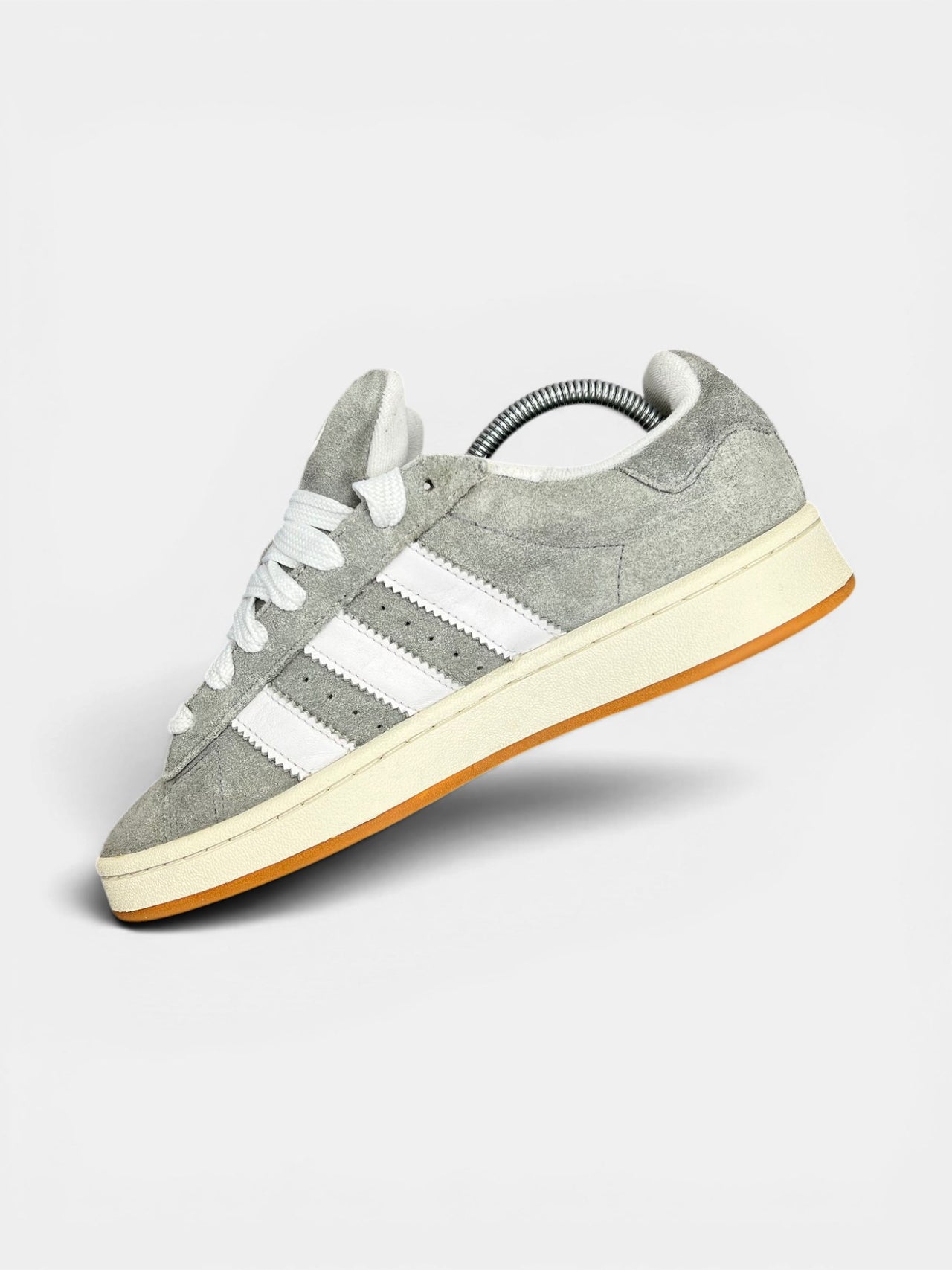 Adidas Campus 00s Grey — buty sportowe męskie w bardzo dobrym stanie rozmiar 41 1/3, wewnętrzny panel prawego buta