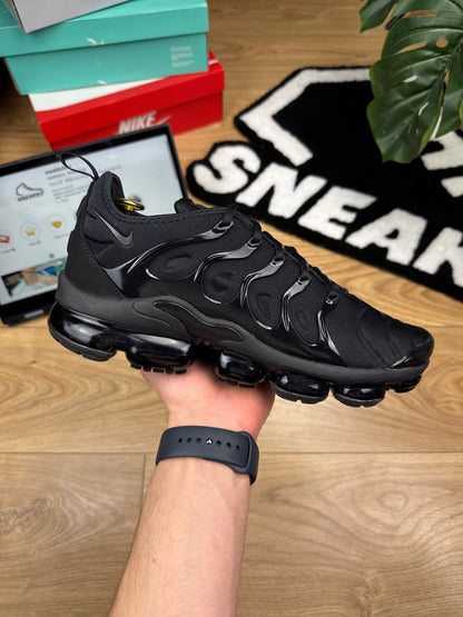 Nike Air Vapormax Plus (44)