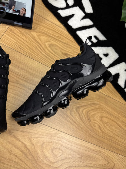 Nike Air Vapormax Plus (44)