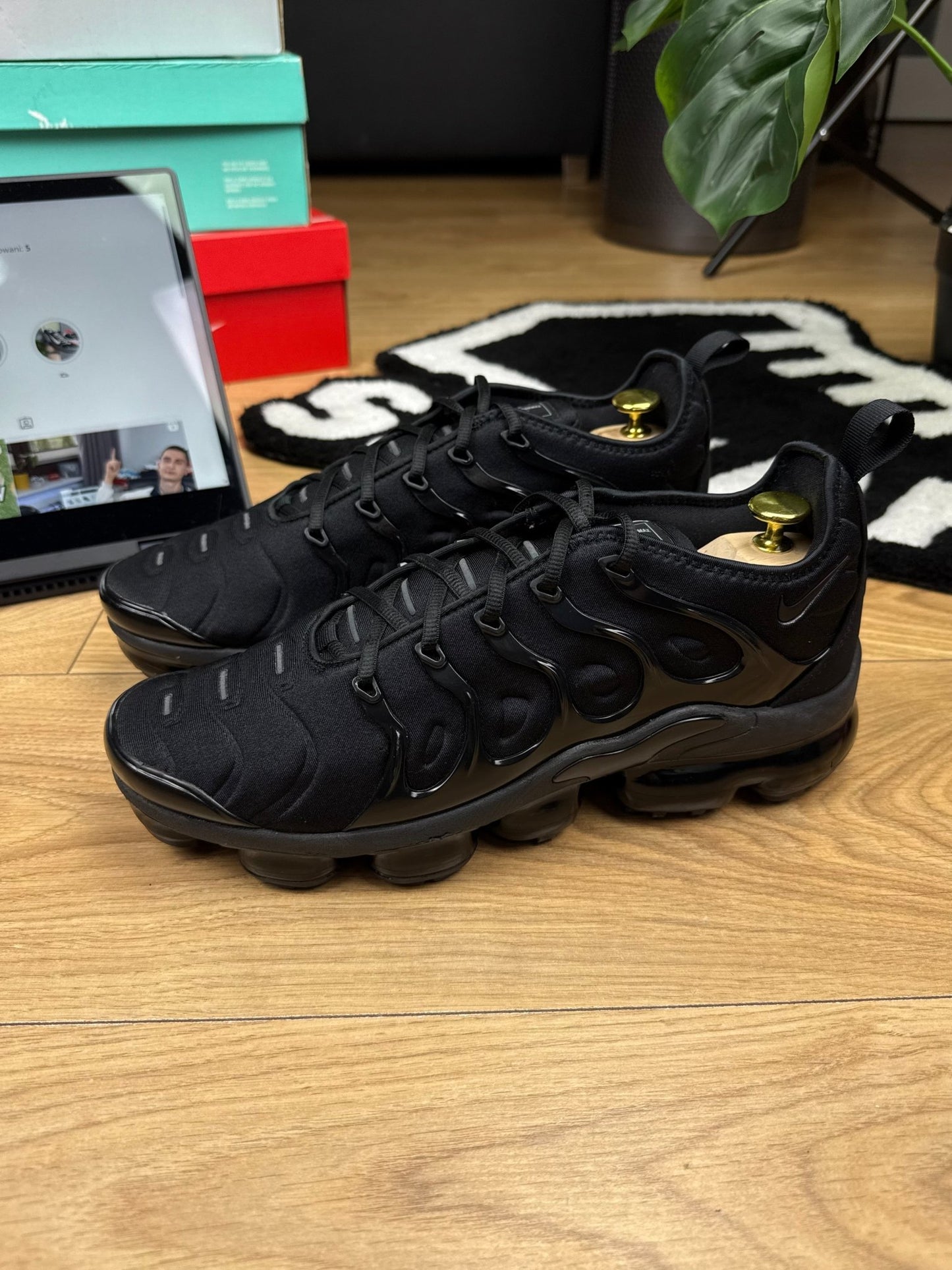 Nike Air Vapormax Plus (44)