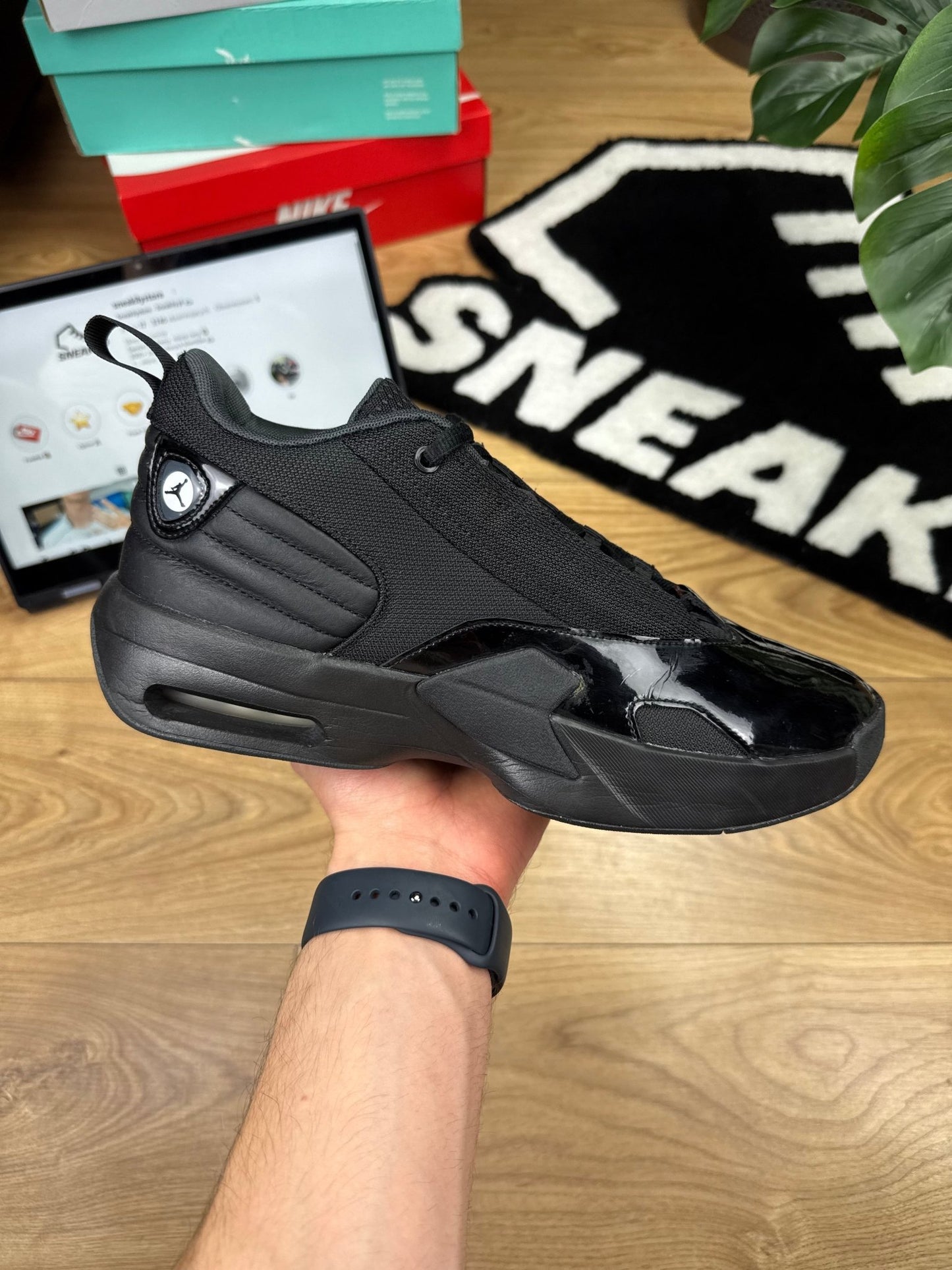 Nike Air Jordan Max Aura 6 (44)