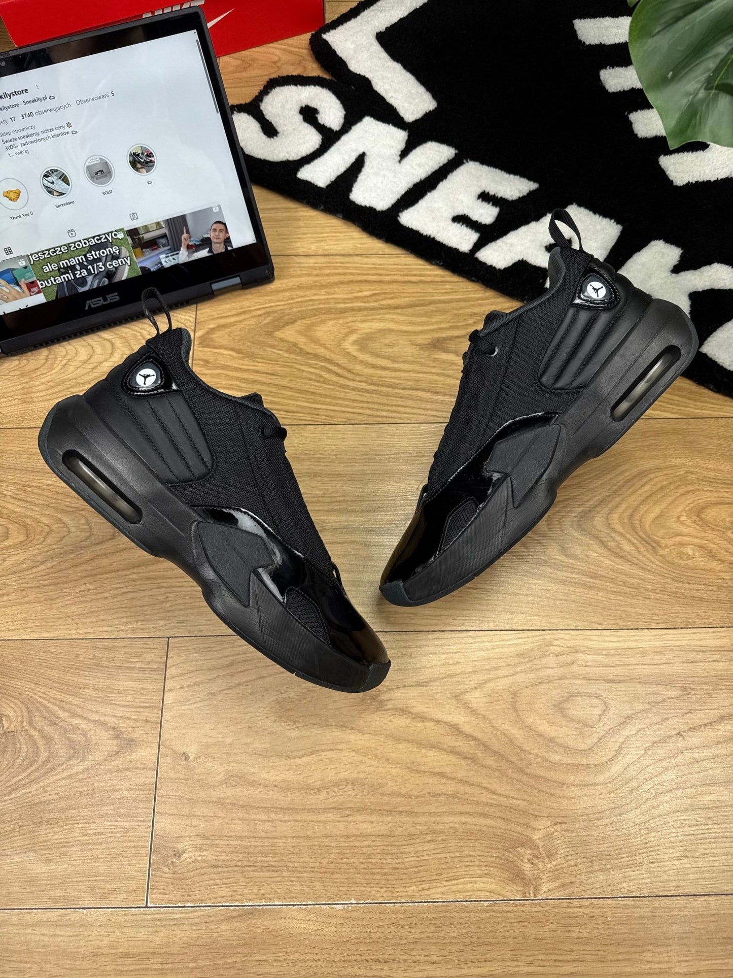 Nike Air Jordan Max Aura 6 (44)