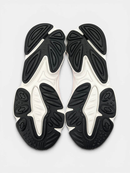Adidas Ozweego — buty sportowe męskie nowe rozmiar 43 1/3, podeszwa