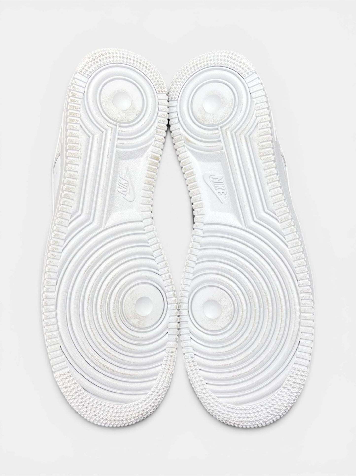 Nike Air Force 1 Low Crest Logo — buty sportowe męskie nowe rozmiar 42.5, zapiętki butów