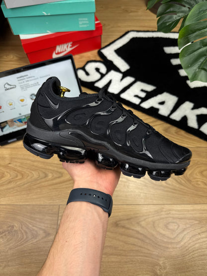 Nike Air Vapormax Plus (45)