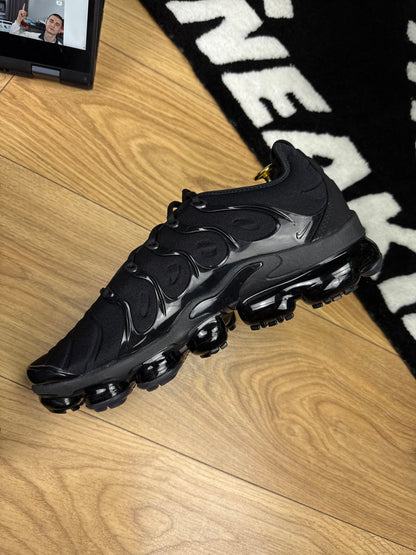 Nike Air Vapormax Plus (45)