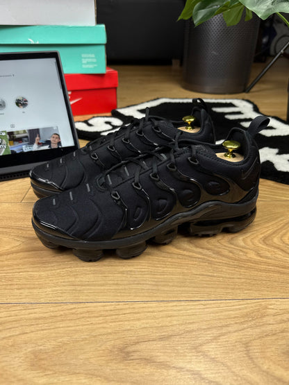 Nike Air Vapormax Plus (45)