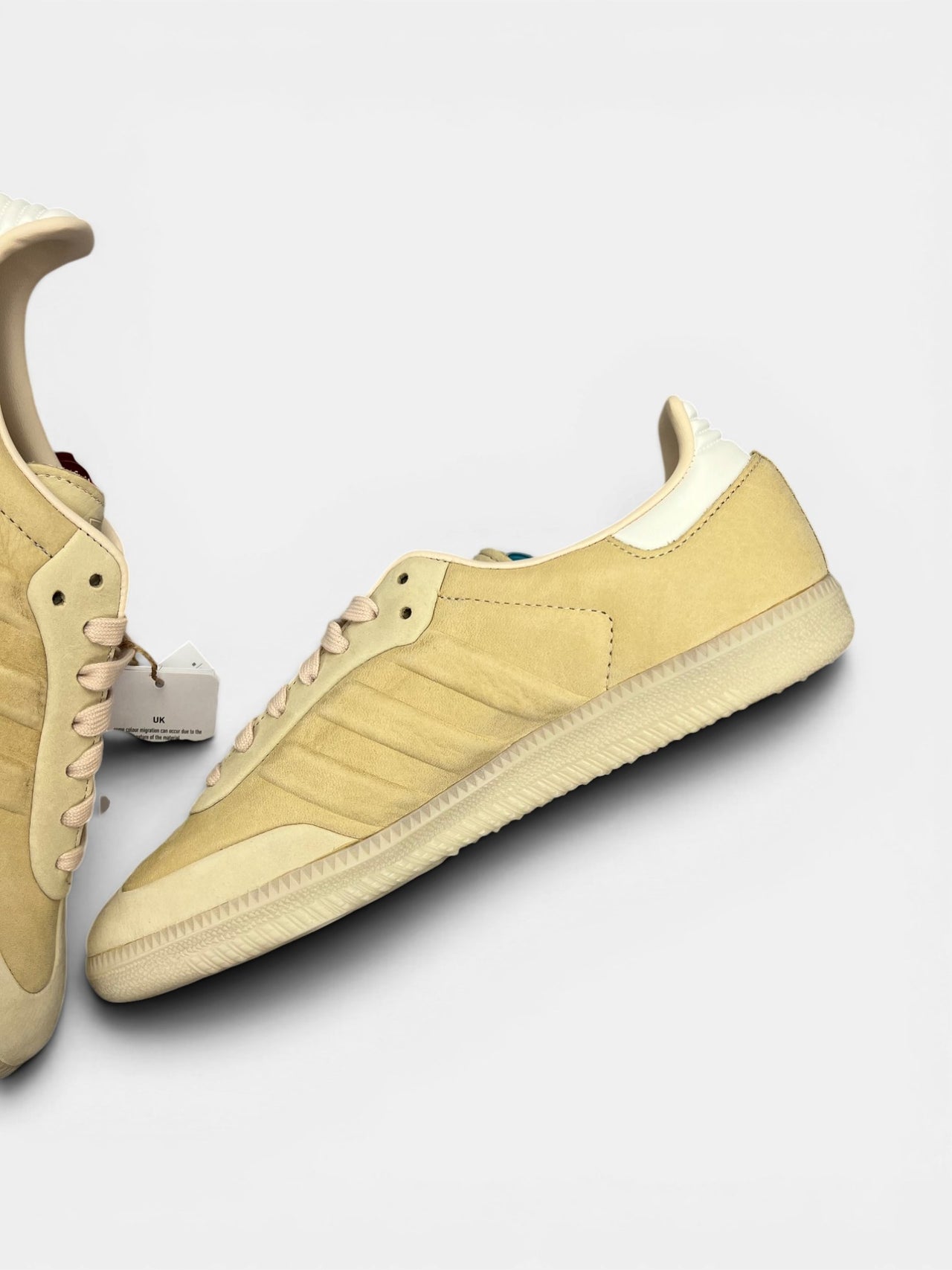 Adidas Samba Sand Strata — buty sportowe męskie nowe rozmiar 42, wewnętrzny panel prawego buta