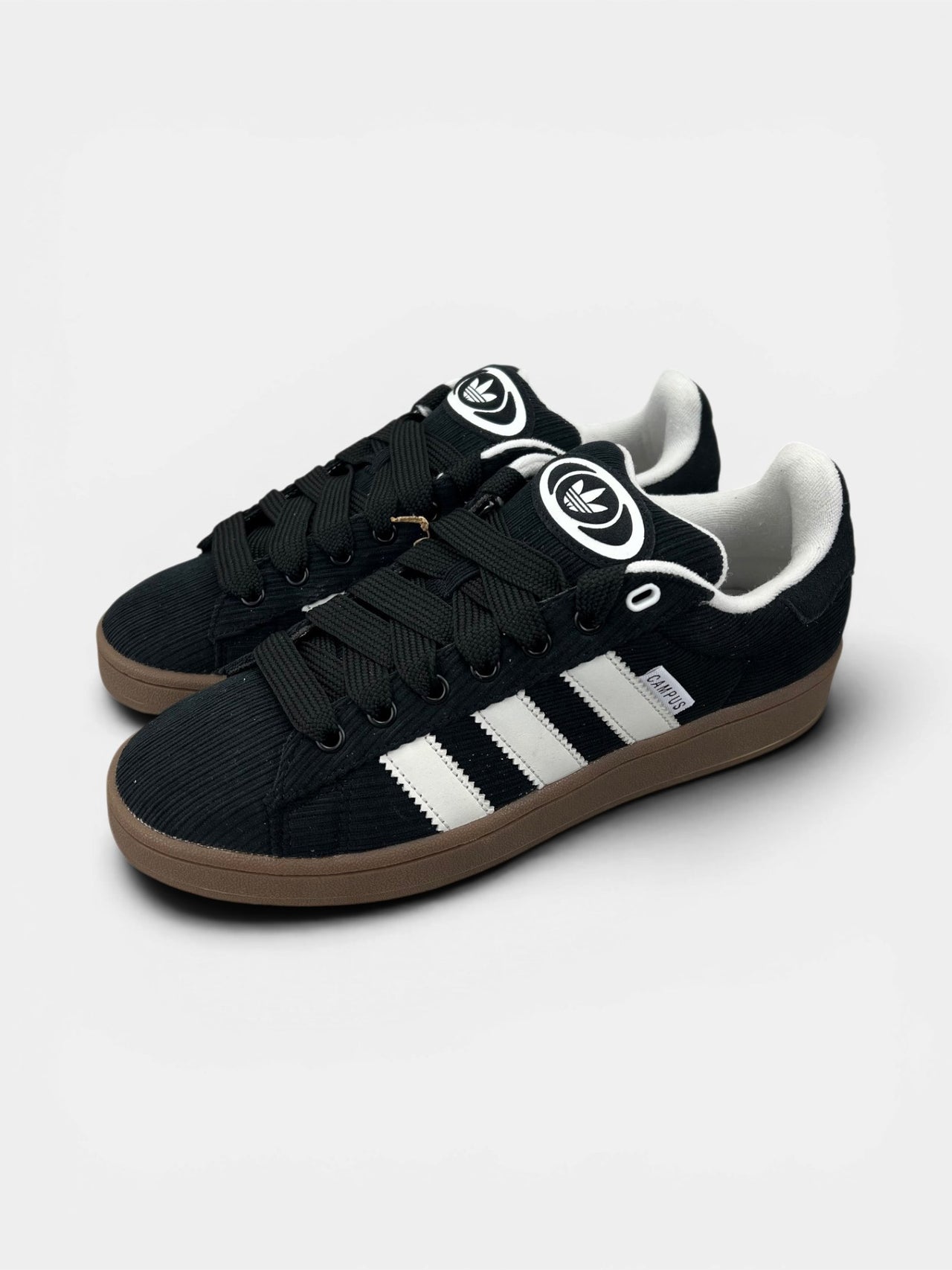 Adidas Campus 00s — buty sportowe męskie nowe rozmiar 43 1/3, widok z boku
