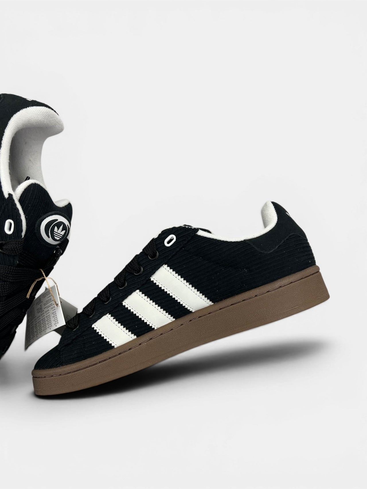 Adidas Campus 00s — buty sportowe męskie nowe rozmiar 43 1/3, wewnętrzny panel prawego buta