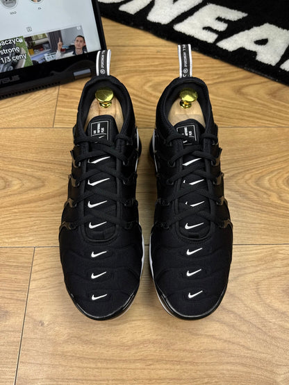 Nike Air Vapormax Plus (42)