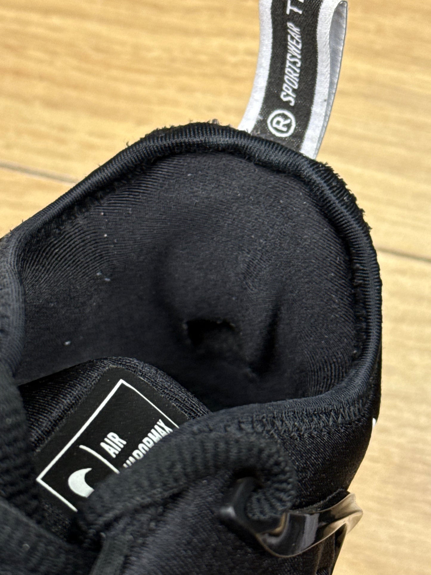 Nike Air Vapormax Plus (42)