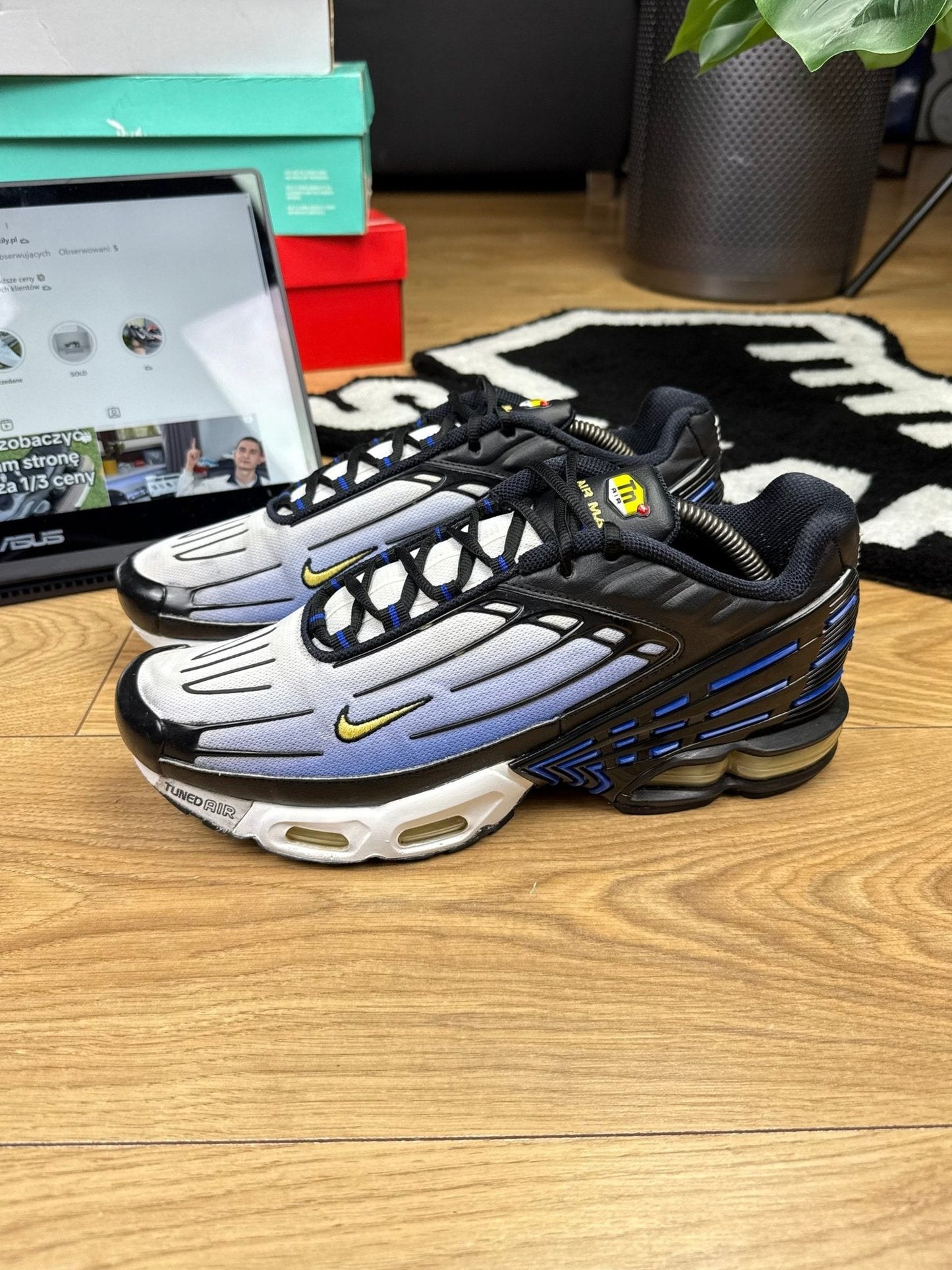 Nike Air Max Plus III Hyper Blue — buty sportowe męskie w bardzo dobrym stanie rozmiar 44.5, widok z góry