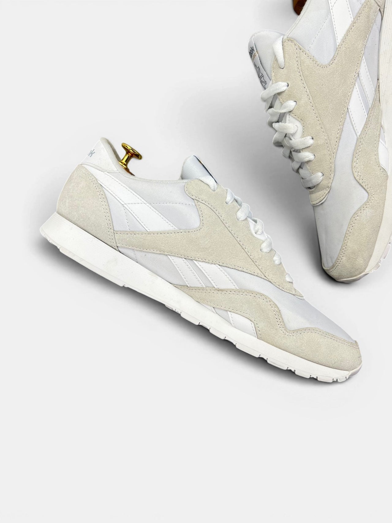 Reebok Club C Revenge — buty sportowe męskie w bardzo dobrym stanie rozmiar 45, wewnętrzny panel lewego buta
