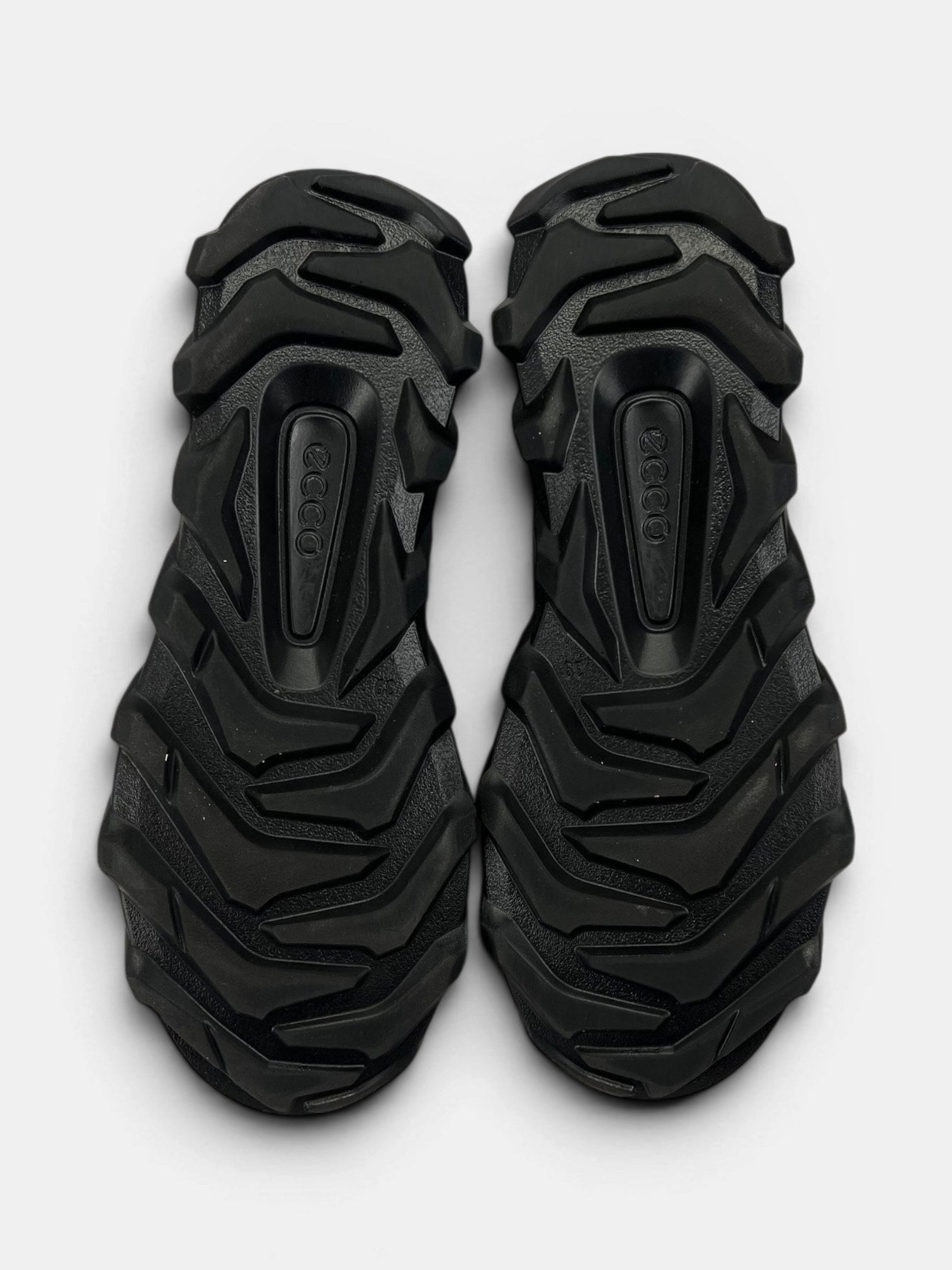 Ecco MX — buty sportowe damskie w bardzo dobrym stanie rozmiar 39, podeszwa