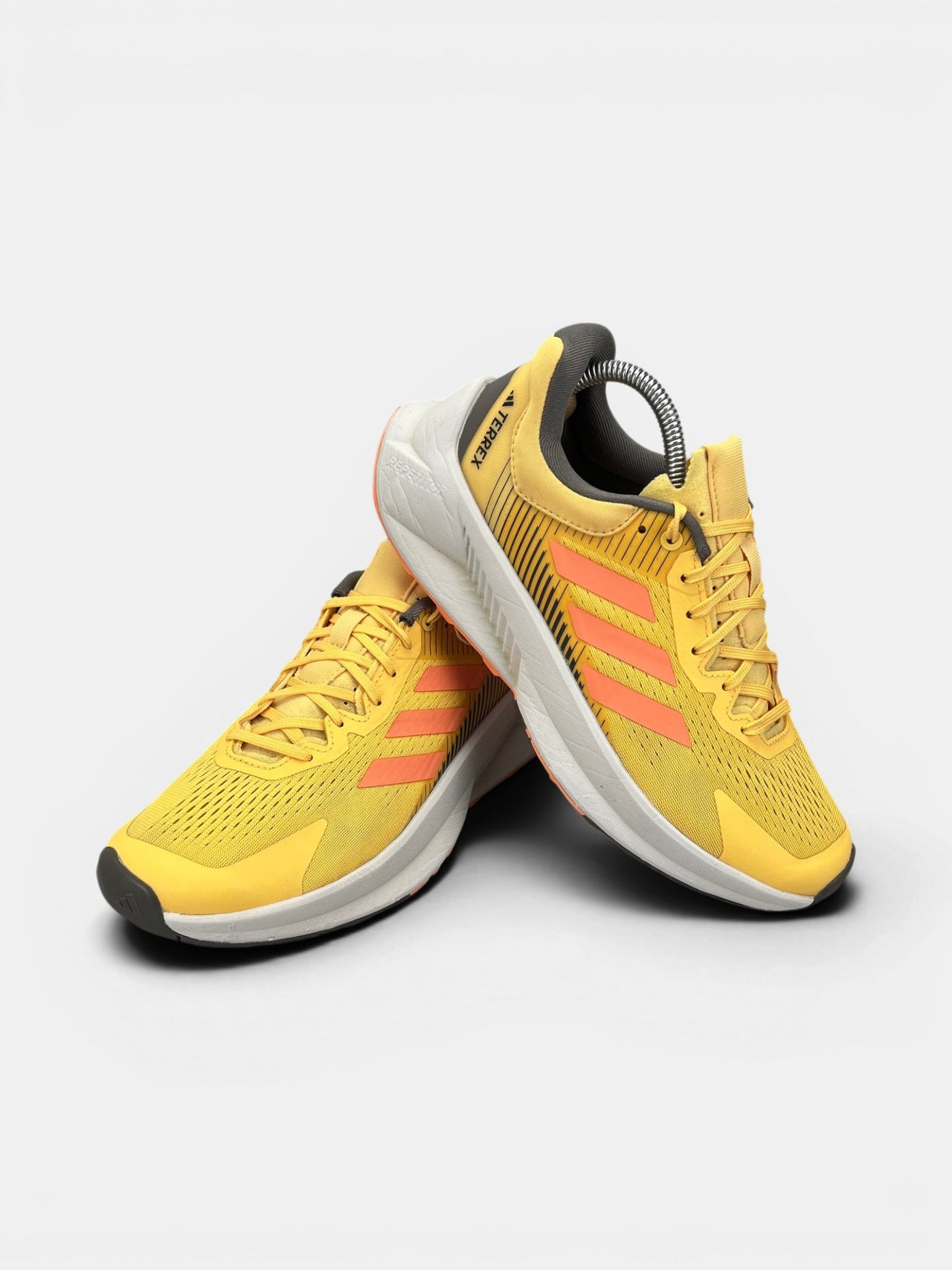 Adidas Terrex Soulstride Flow — buty sportowe damskie w bardzo dobrym stanie rozmiar 40 2/3, boczny profil