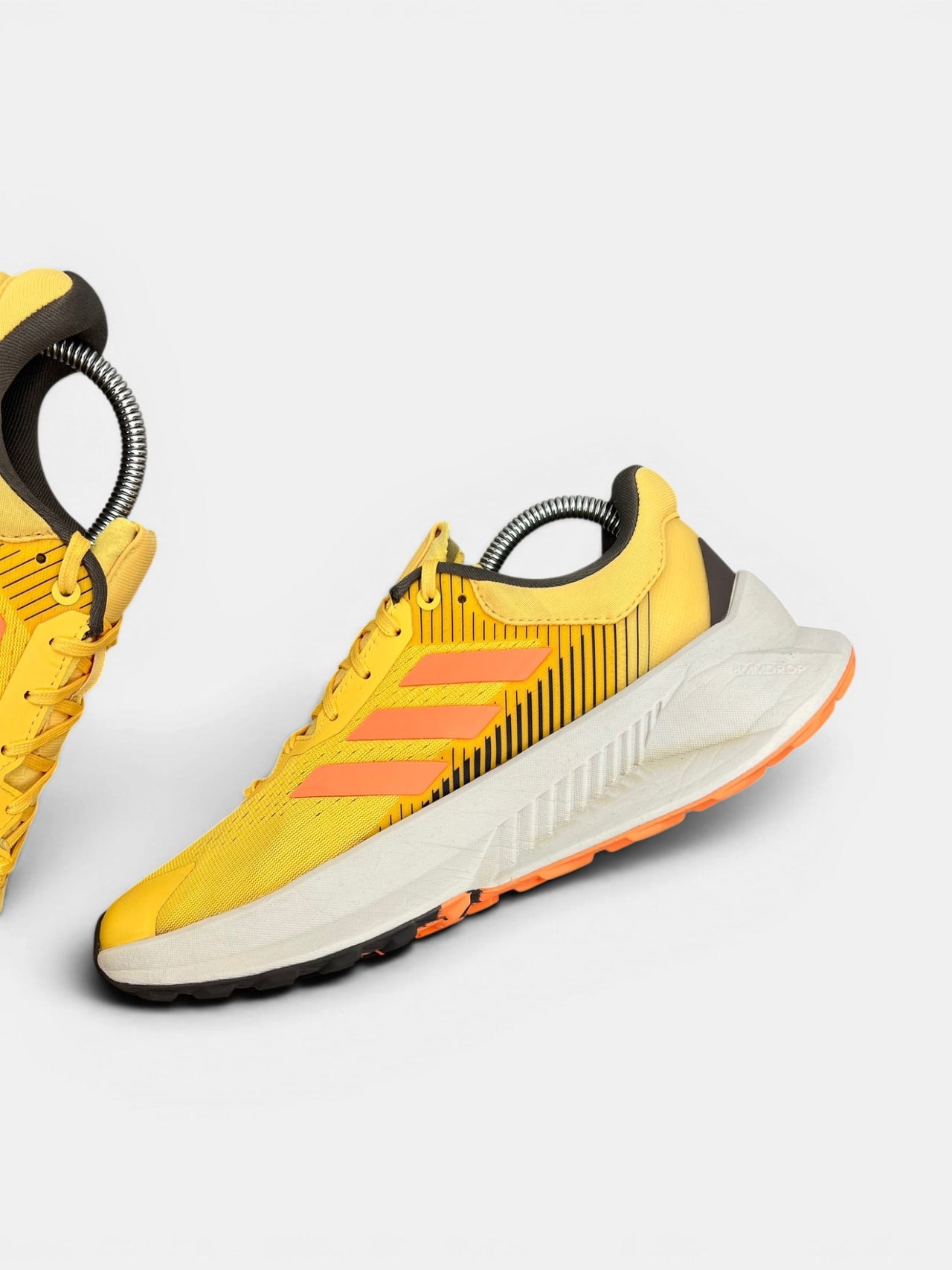 Adidas Terrex Soulstride Flow — buty sportowe damskie w bardzo dobrym stanie rozmiar 40 2/3, wewnętrzny panel prawego buta