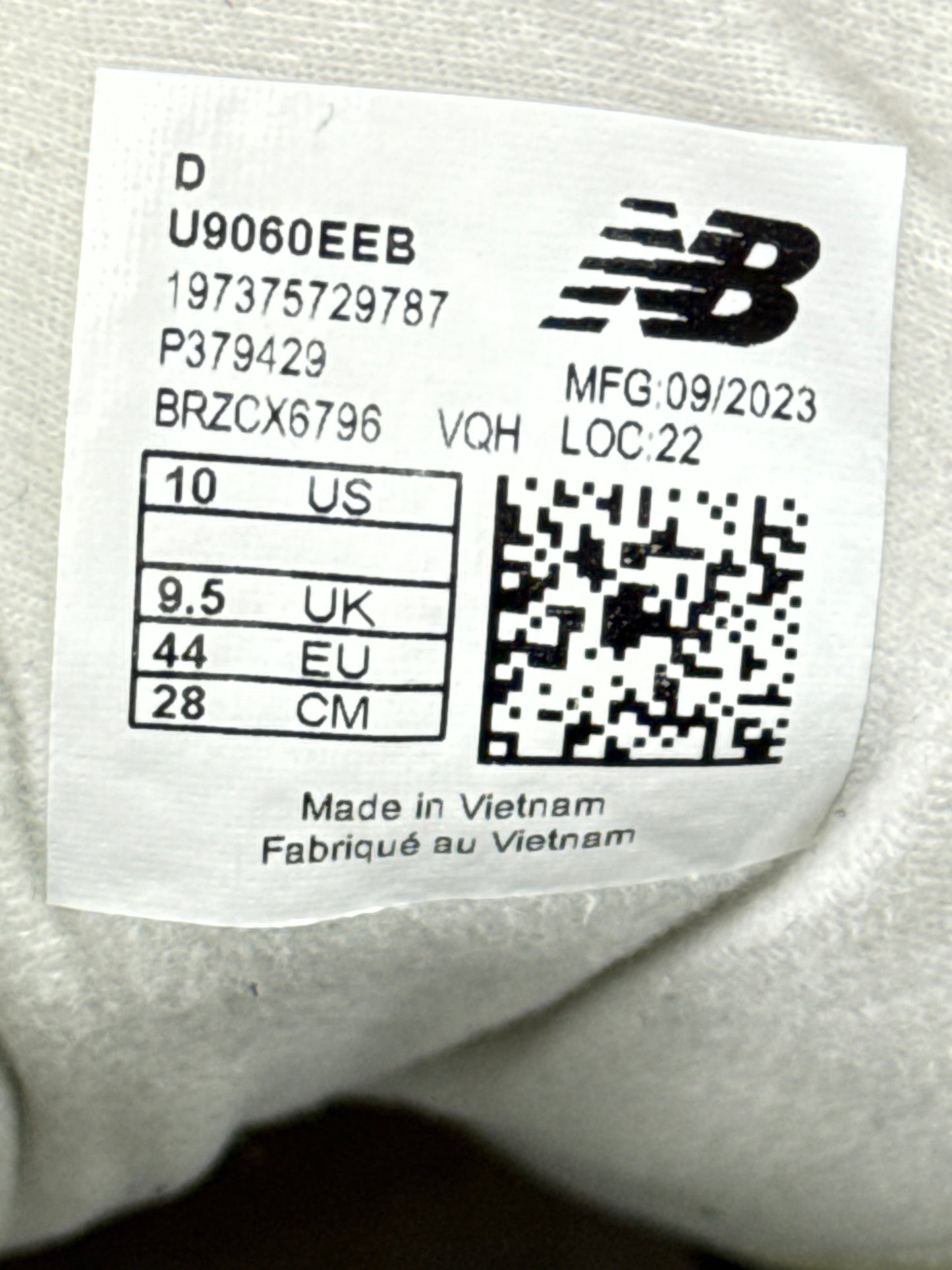 New Balance 9060 (44)