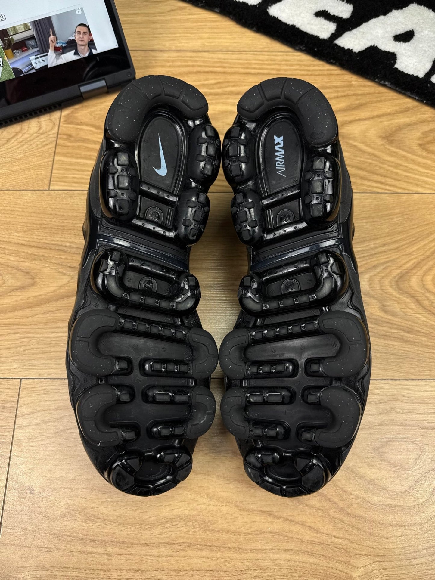 Nike Air Vapormax Plus (45.5)