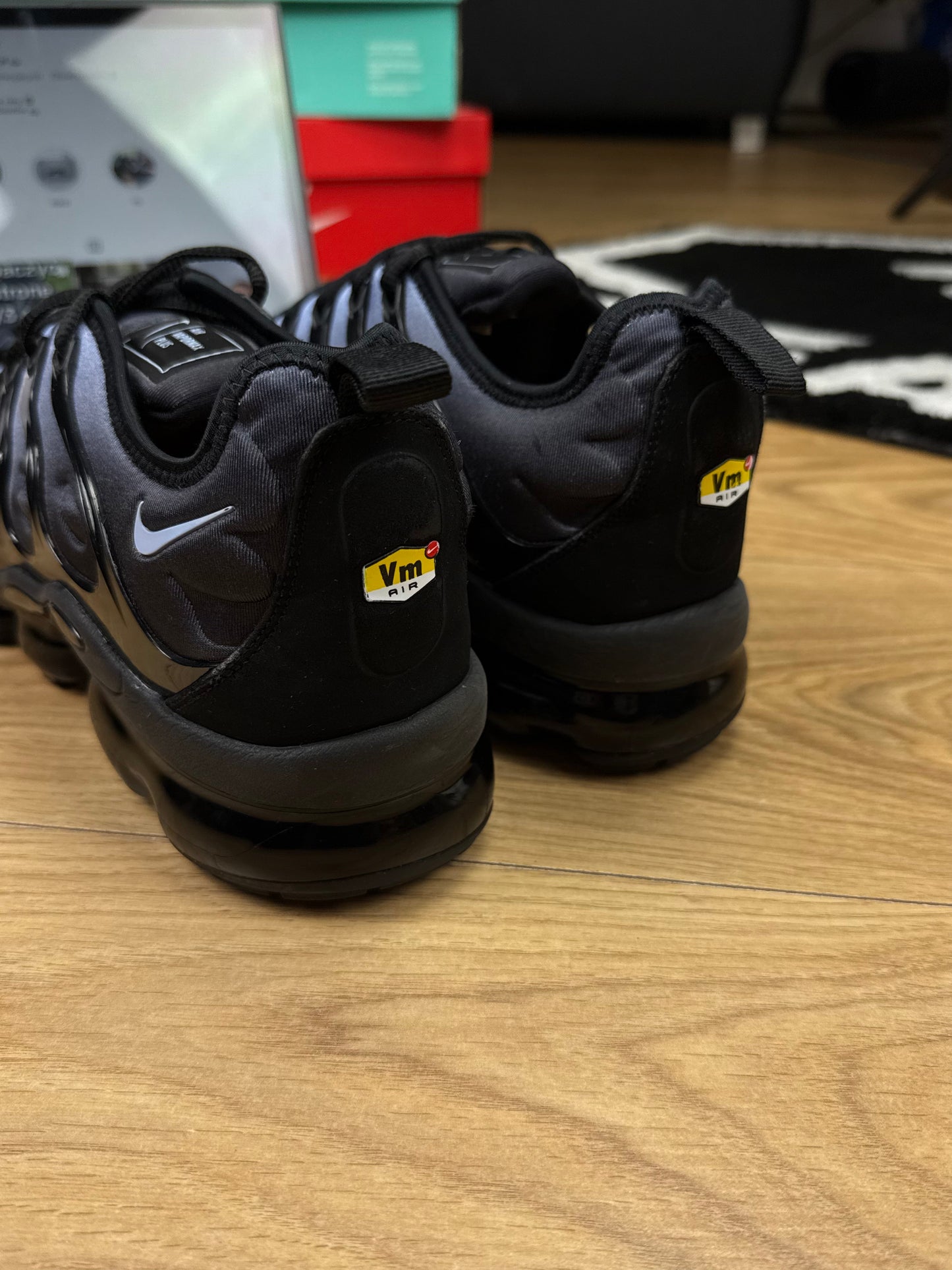 Nike Air Vapormax Plus (45.5)