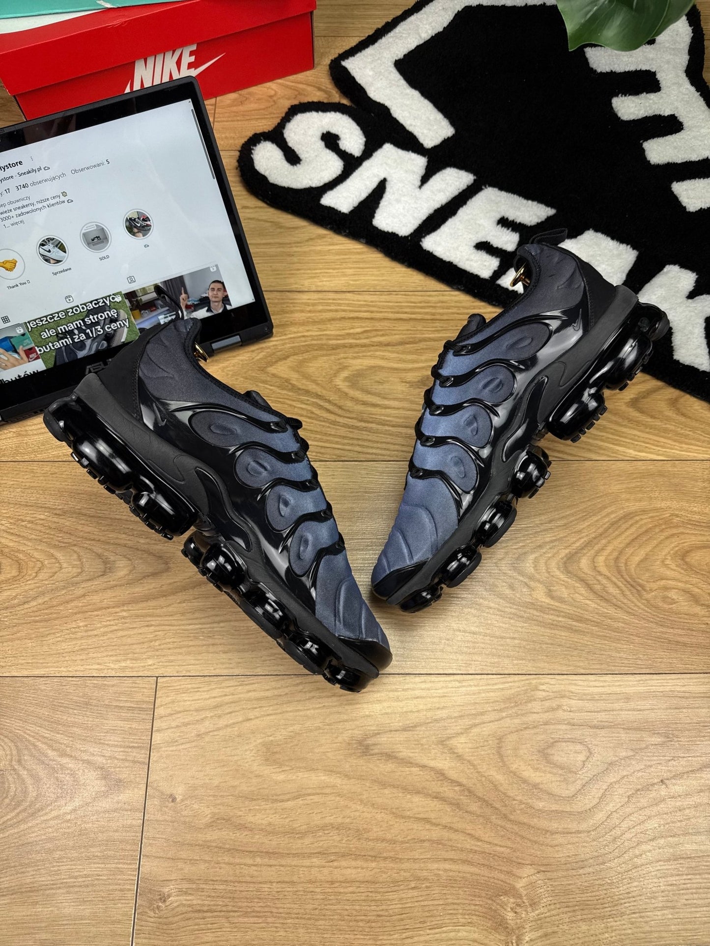 Nike Air Vapormax Plus (45.5)