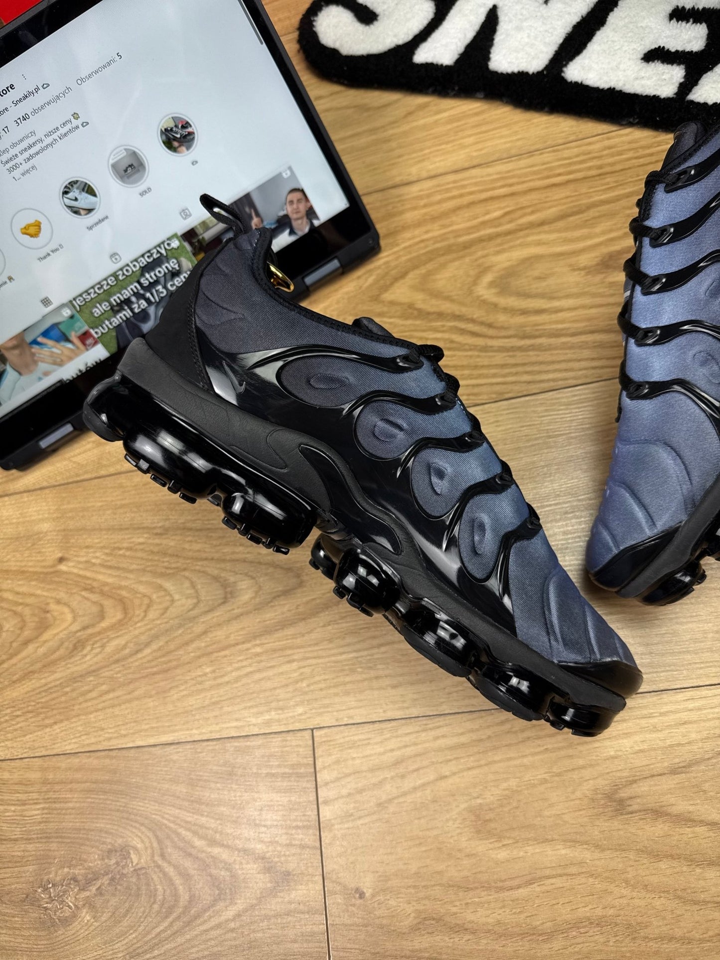 Nike Air Vapormax Plus (45.5)
