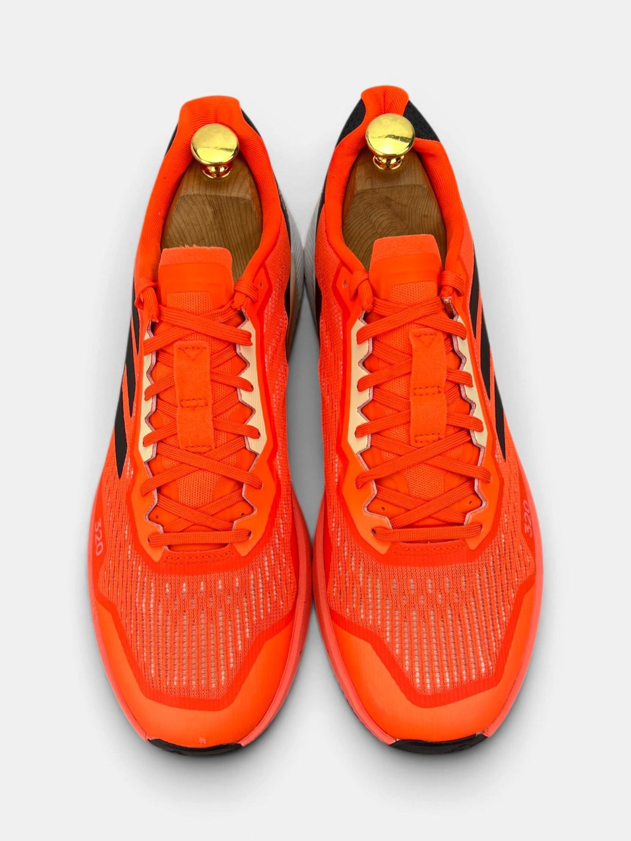 Adidas Terrex Agravic Flow 2 Impact Orange — buty sportowe męskie w bardzo dobrym stanie rozmiar 44 2/3, widok z góry