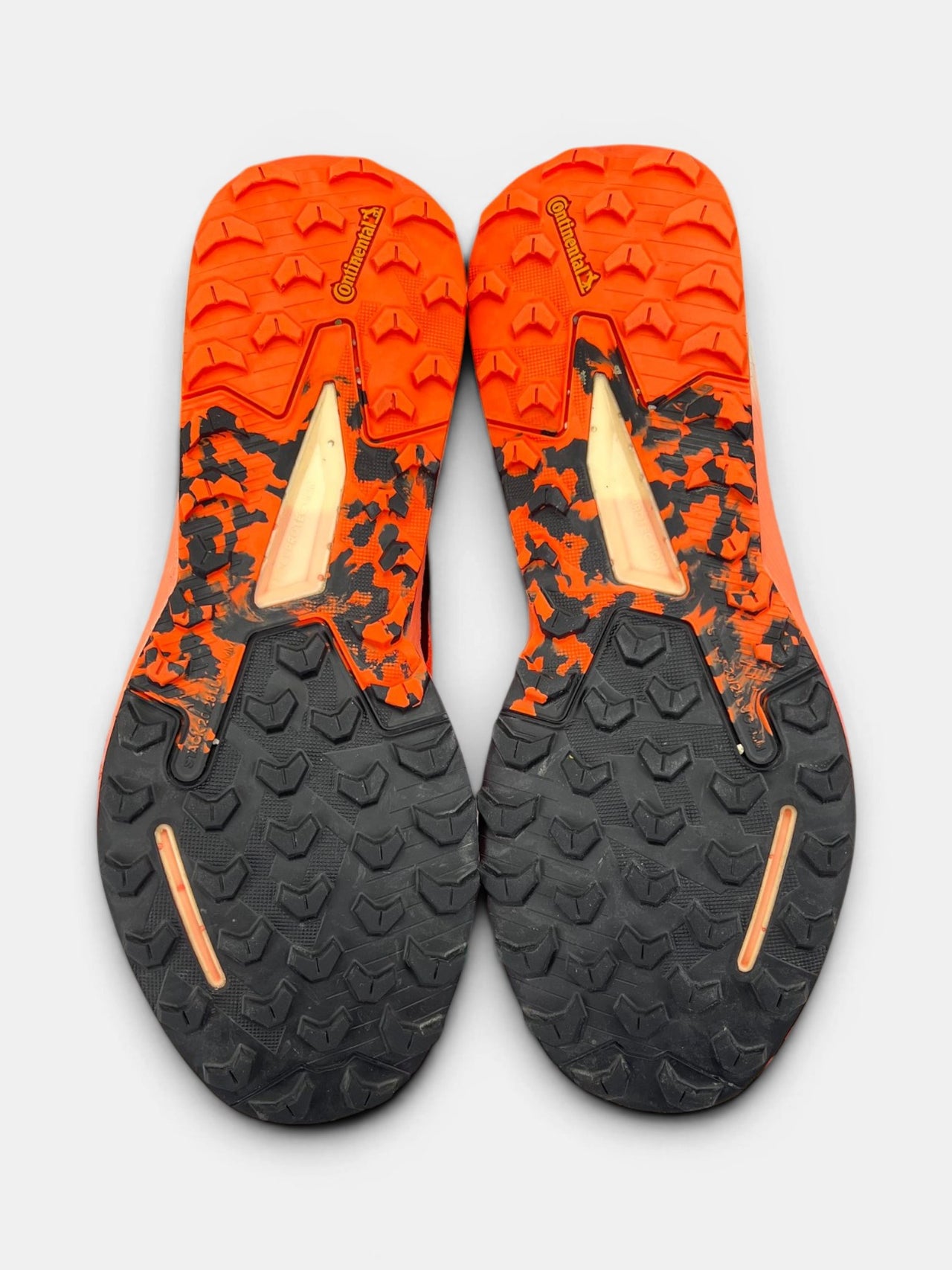Adidas Terrex Agravic Flow 2 Impact Orange — buty sportowe męskie w bardzo dobrym stanie rozmiar 44 2/3, podeszwa