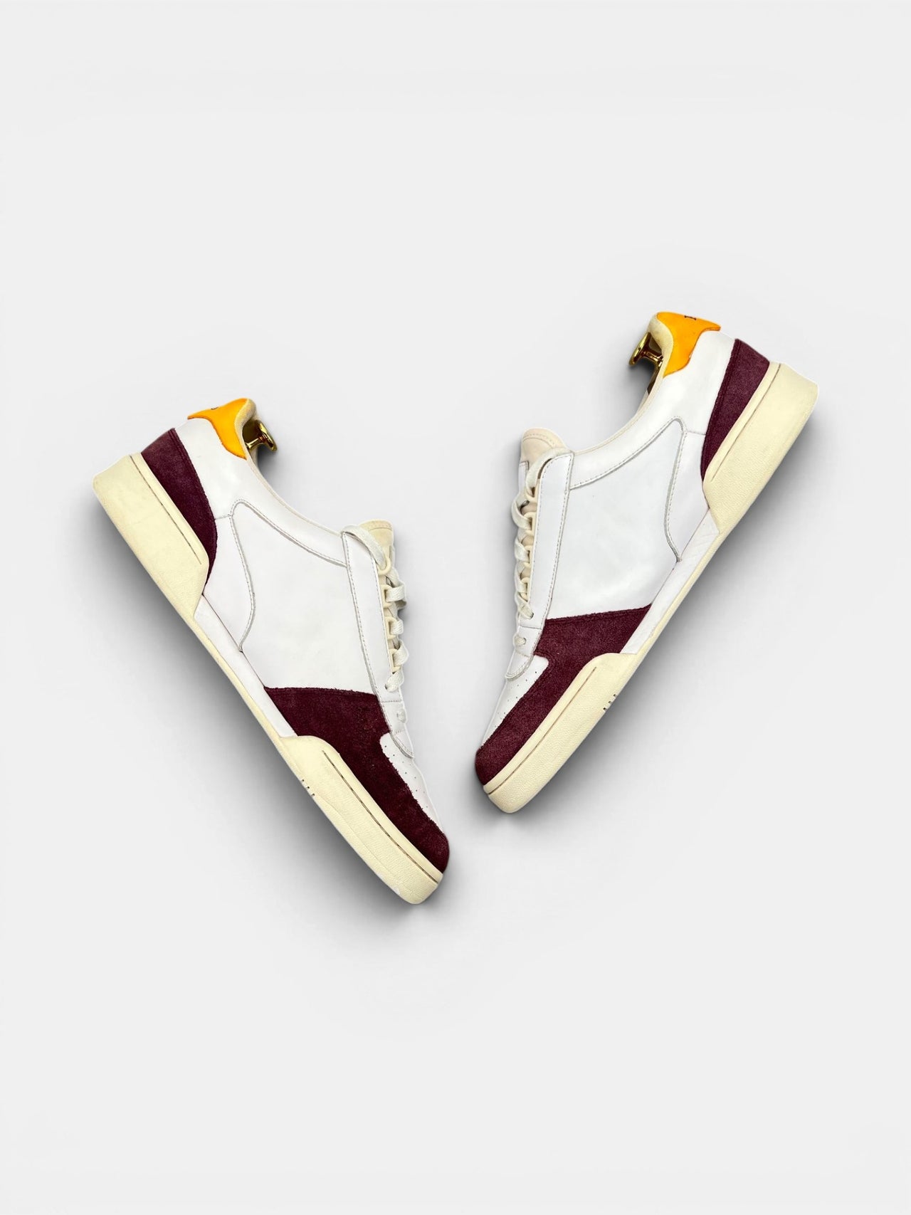 Polo Ralph Lauren Court Leather-Suede — buty sportowe męskie w bardzo dobrym stanie rozmiar 45, widok z góry na wewnętrzną stronę butów