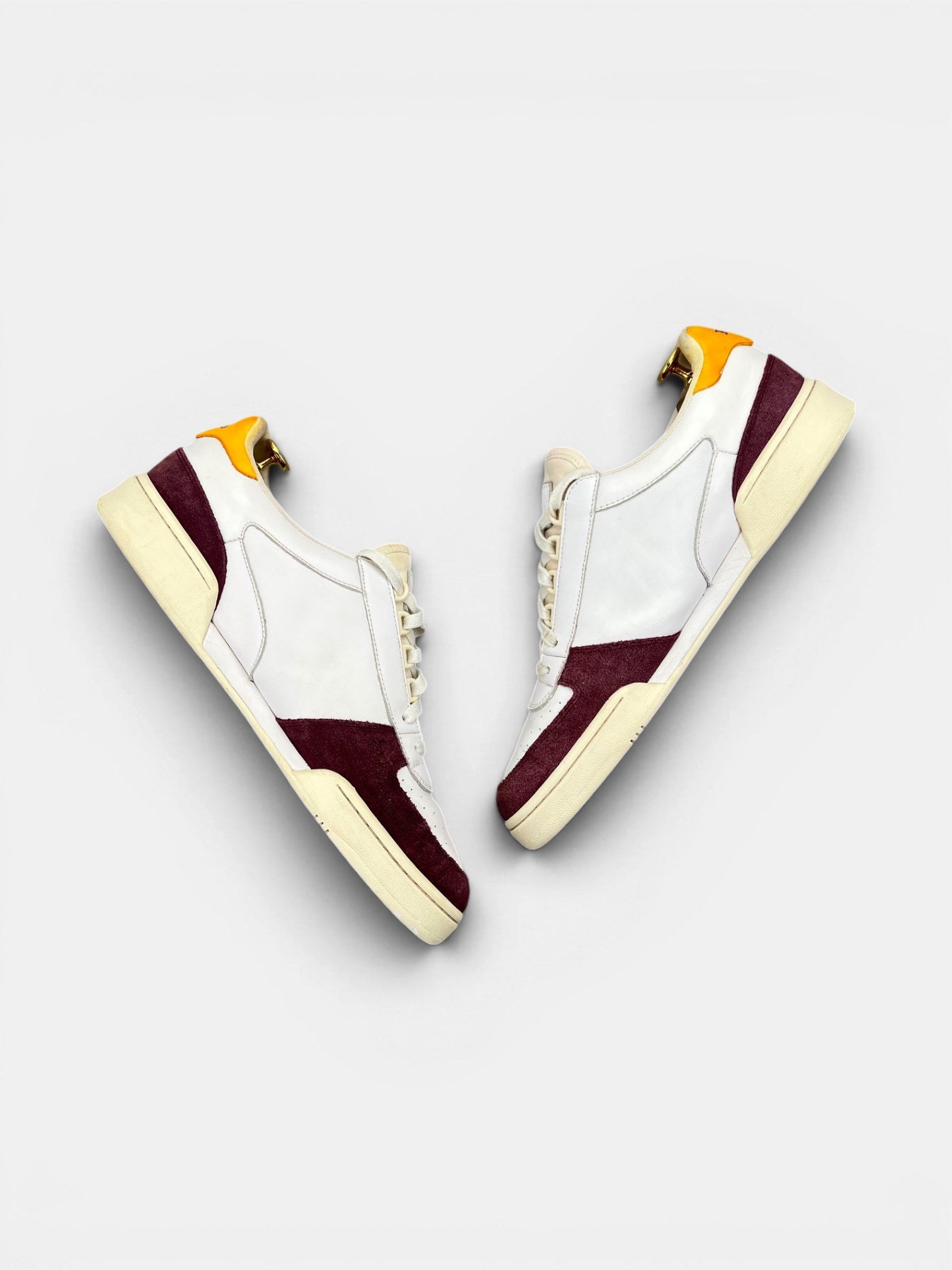 Polo Ralph Lauren Court Leather-Suede — buty sportowe męskie w bardzo dobrym stanie rozmiar 45, widok z góry na wewnętrzną stronę butów