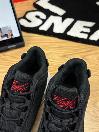 Nike Air Jordan Max Aura 4 (45.5)