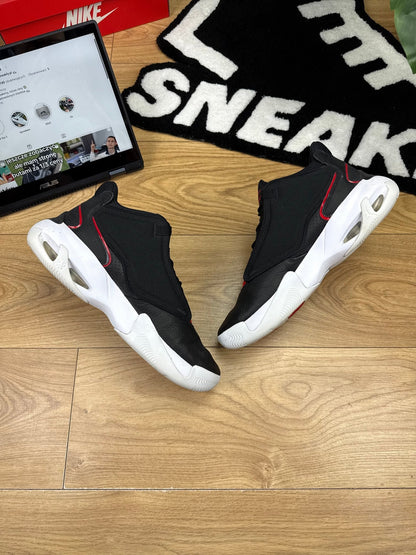 Nike Air Jordan Max Aura 4 (45.5)