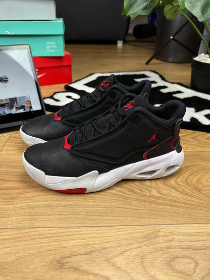 Nike Air Jordan Max Aura 4 (45.5)