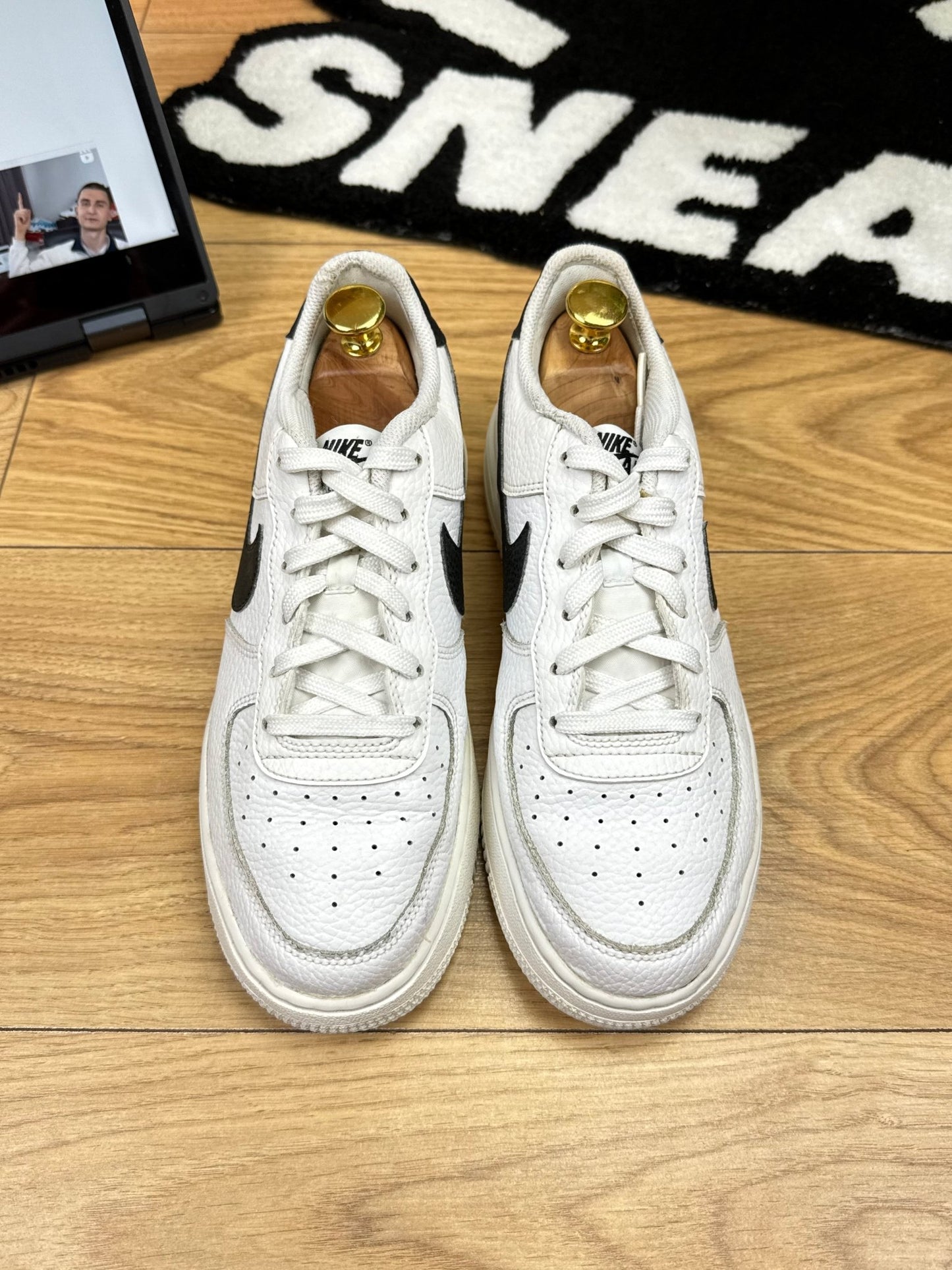 Nike Air Force 1 Low (38.5)