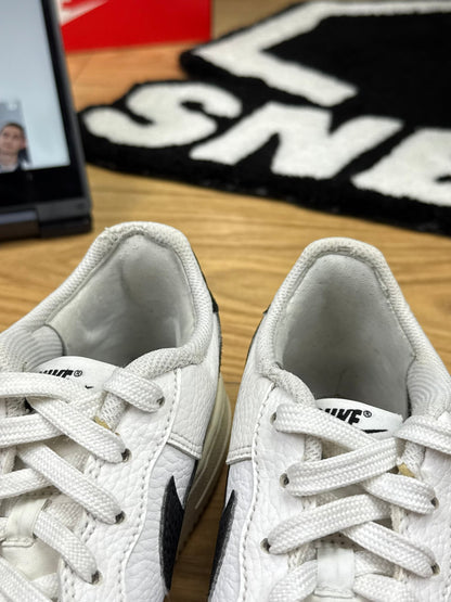 Nike Air Force 1 Low (38.5)