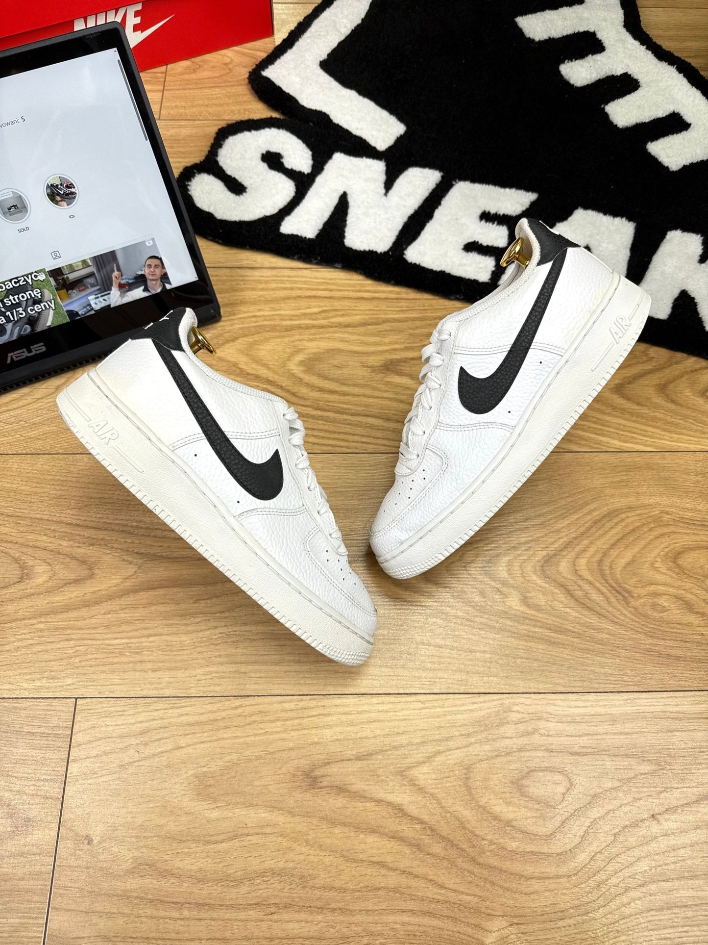 Nike Air Force 1 Low (38.5)