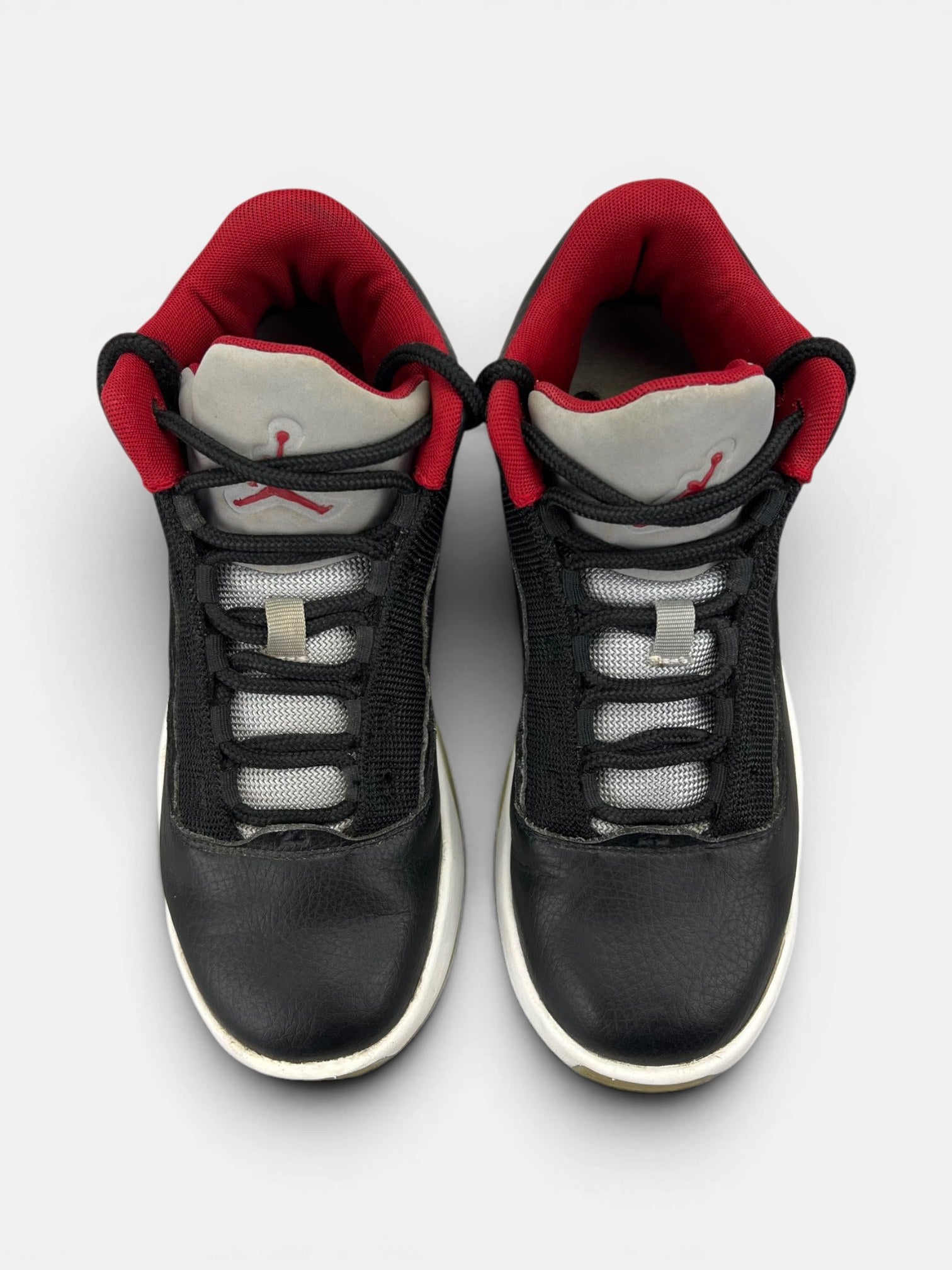 Nike Air Jordan Max Aura 2 — buty sportowe damskie w bardzo dobrym stanie rozmiar 37.5, widok z góry
