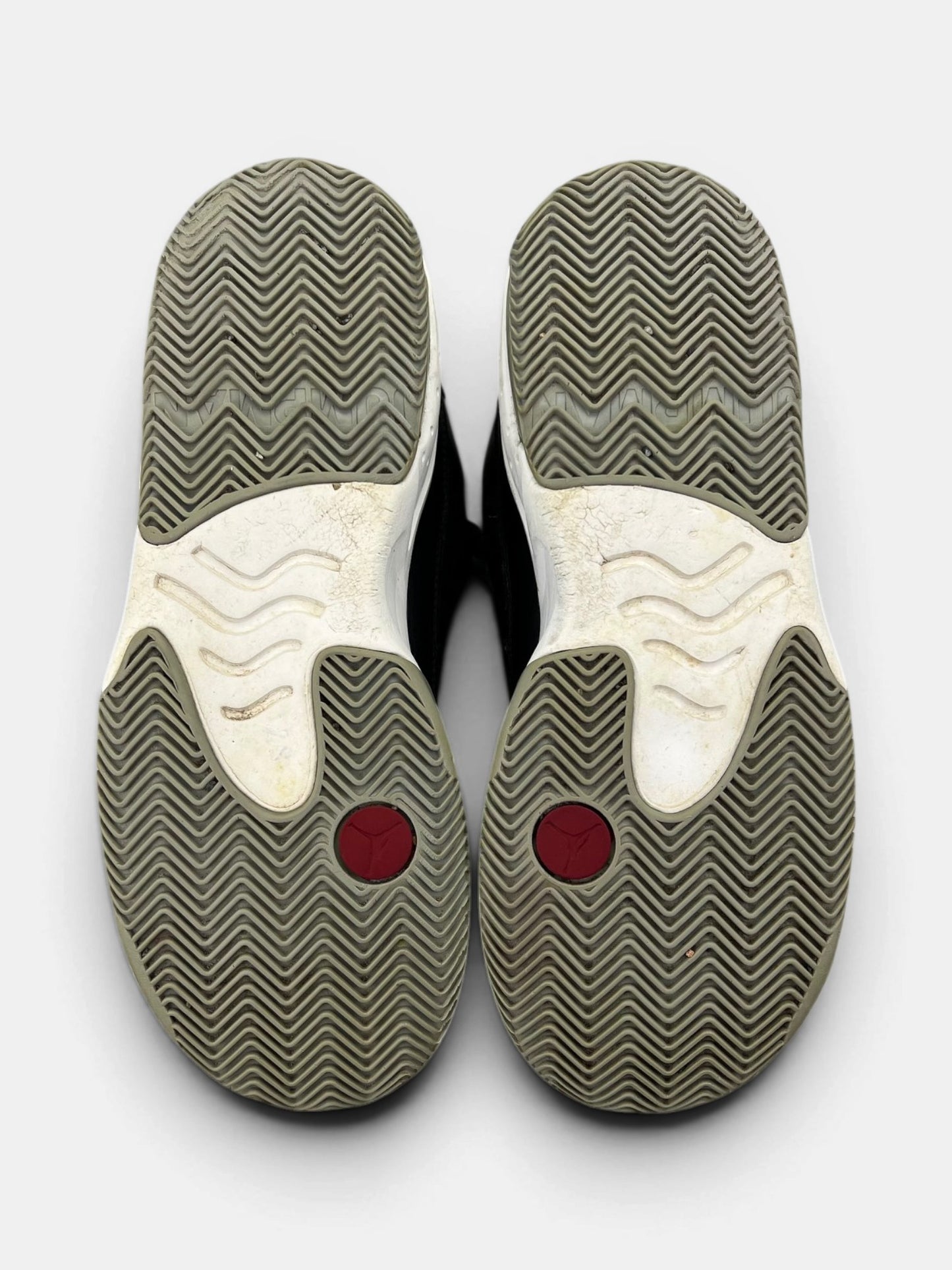 Nike Air Jordan Max Aura 2 — buty sportowe damskie w bardzo dobrym stanie rozmiar 37.5, podeszwa