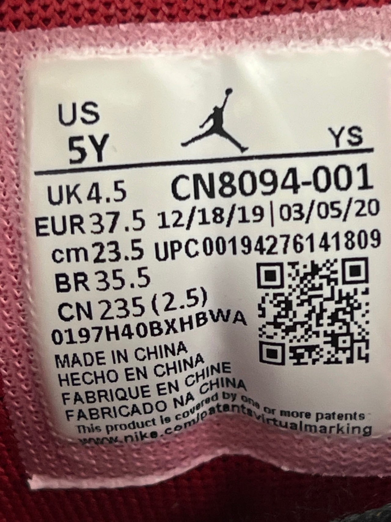 Nike Air Jordan Max Aura 2 — buty sportowe damskie w bardzo dobrym stanie rozmiar 37.5, opcjonalne zdjęcie 1