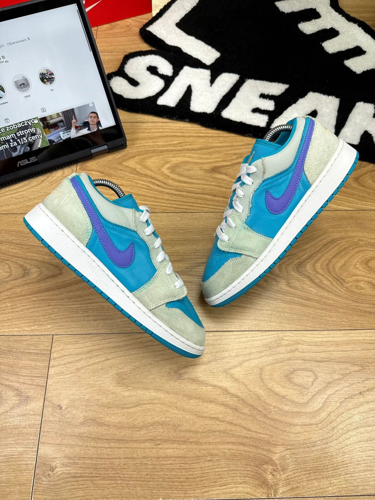 Nike Air Jordan 1 Low (39)