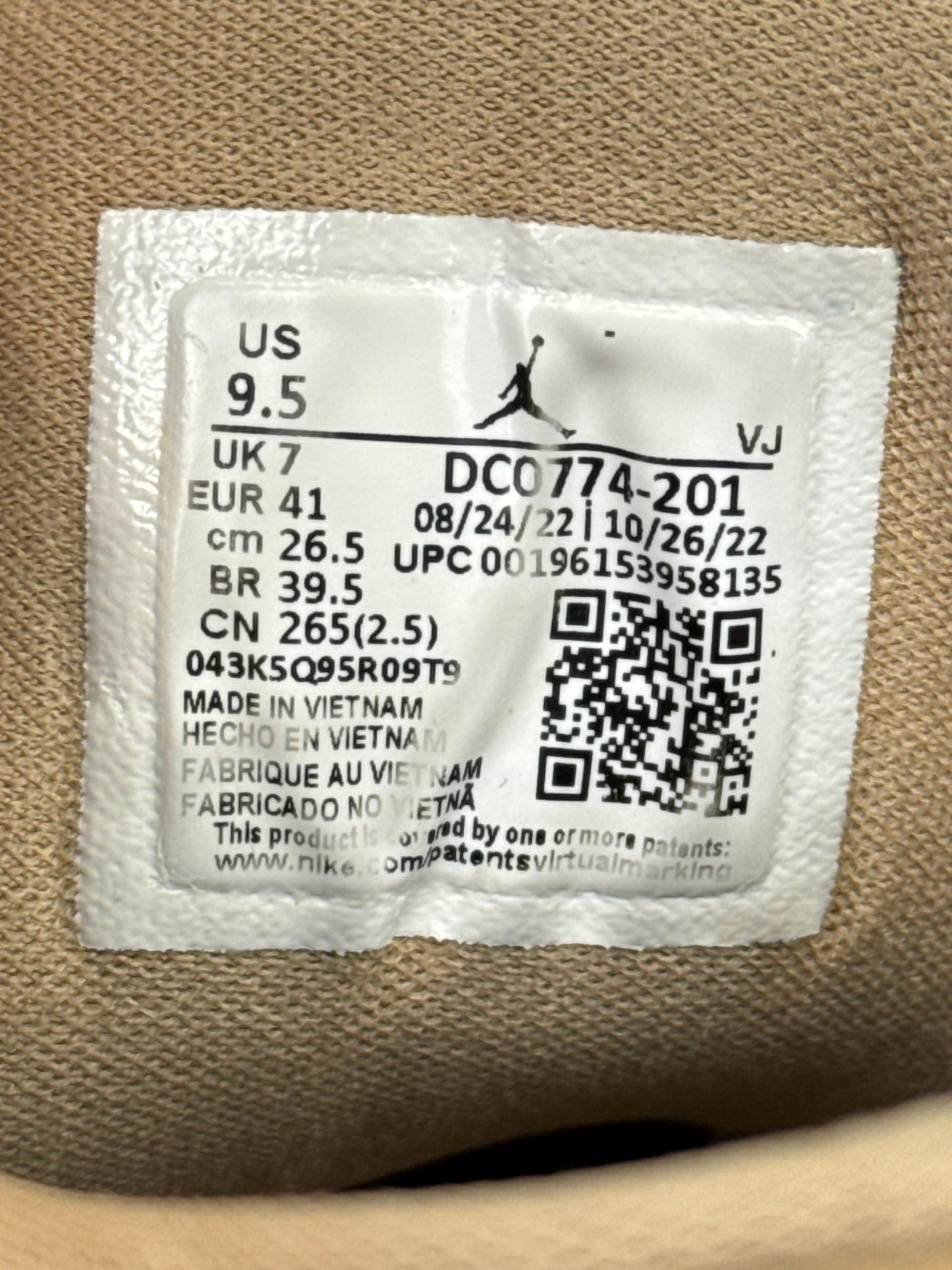 Nike Air Jordan 1 Low (41)