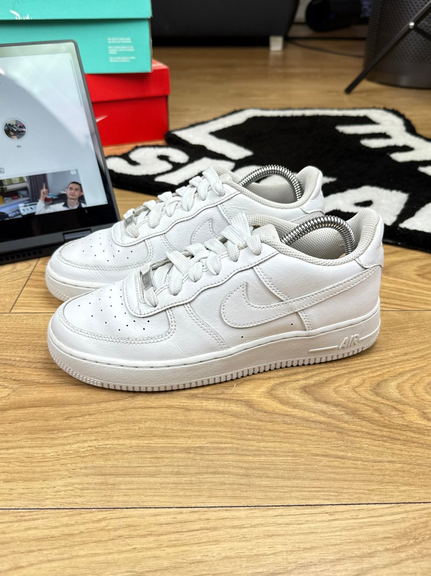 Nike Air Force 1 Low (39)