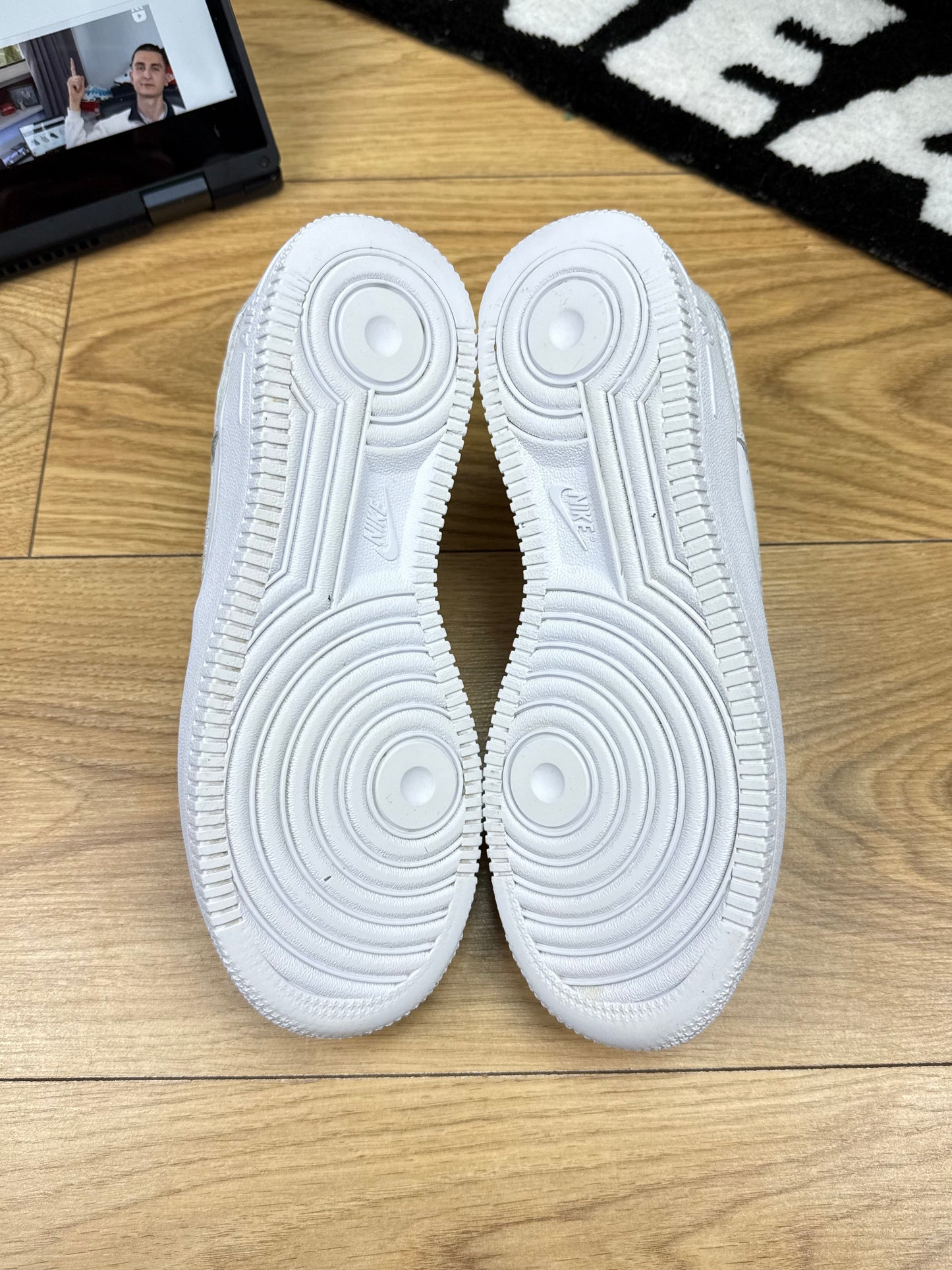 Nike Air Force 1 Low (36.5)