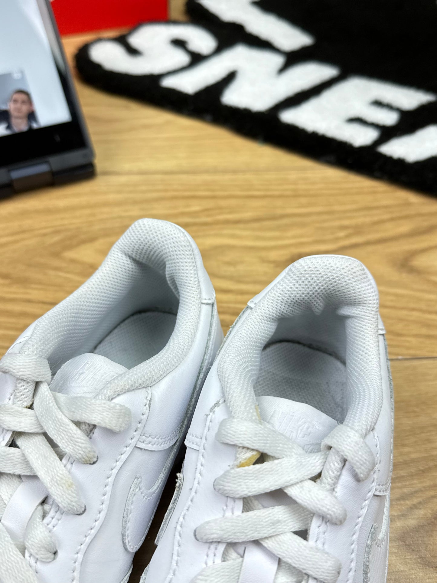 Nike Air Force 1 Low (36.5)