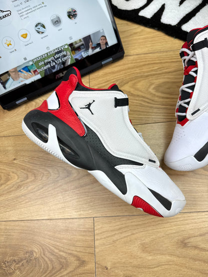 Nike Air Jordan Max Aura 4 (45)